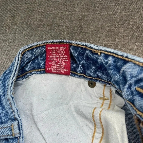 USPA Jeans, Bootcut, Medium Wash, Size 8 - Picture 5 of 6